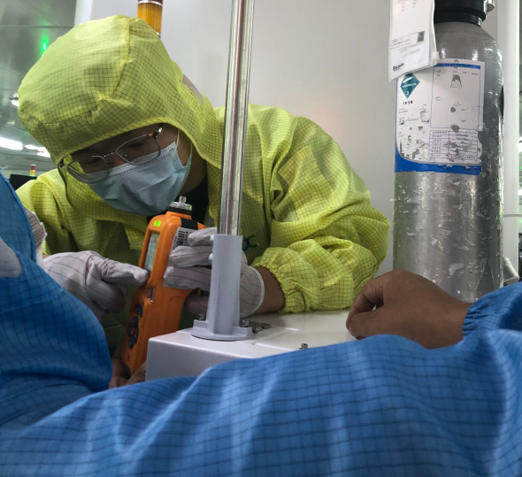 Solusi Deteksi Gas Kustom Zetron Powers Graphite Combustion Research